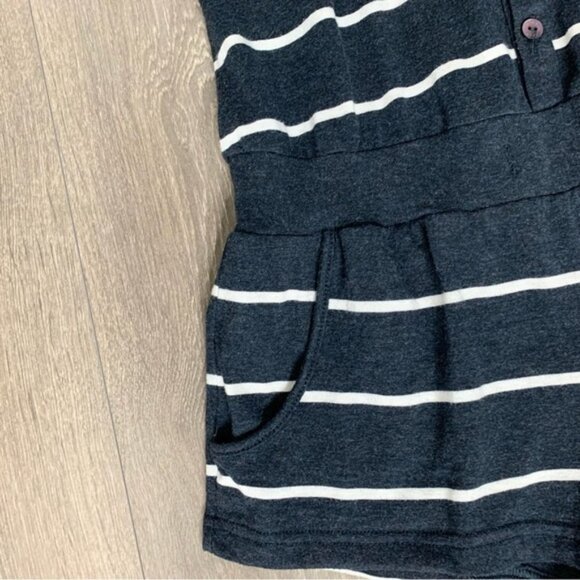 Aritzia TNA Striped Romper Playsuit Navy Blue Sleeveless Racerback Size XS - Picture 5 of 12